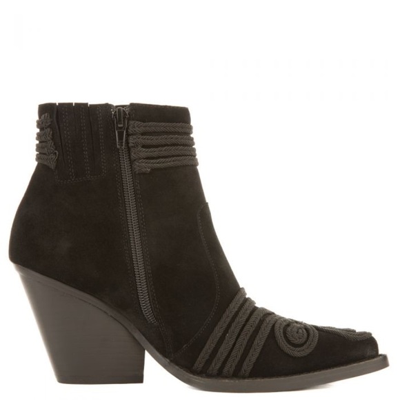 New Jeffrey Campbell Gatlin EMB Black Booties - Picture 2 of 10